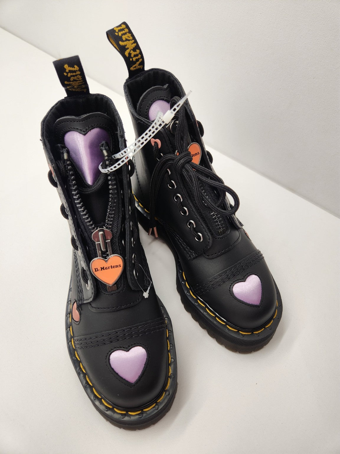 Dr. Martens Jadon Max Heart Platform Boots Women's Size 5